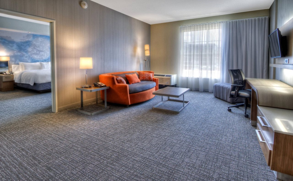 Courtyard by Marriott Nashville Green Hills