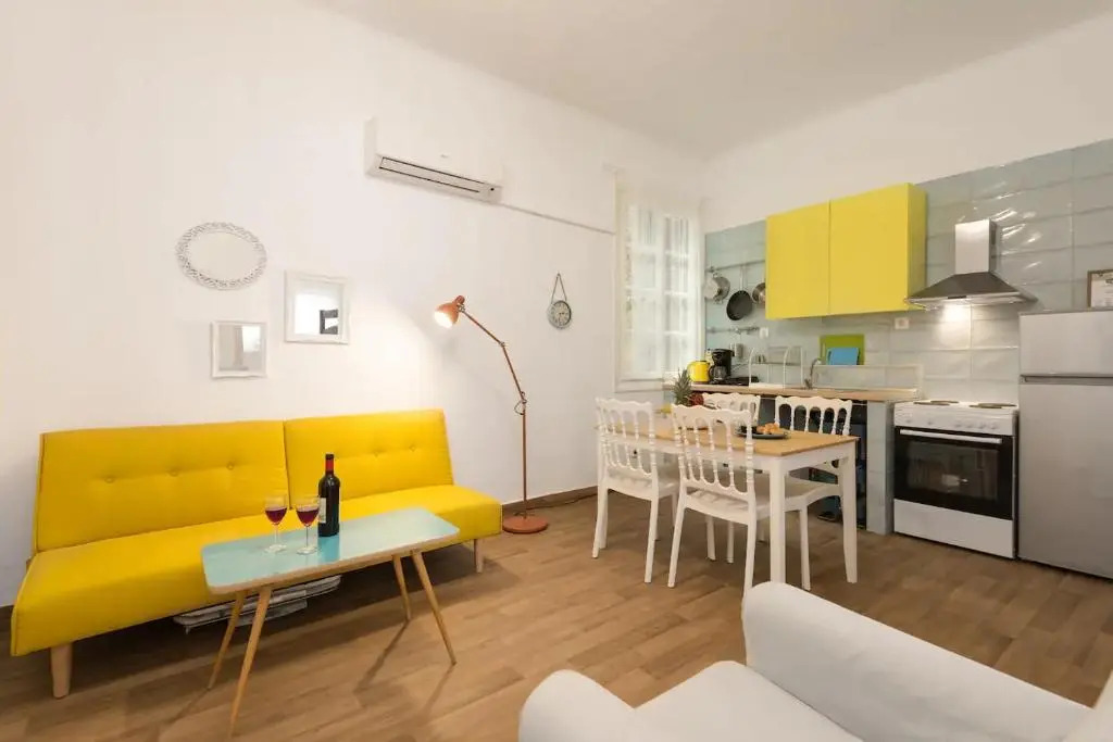 Saint Dimitrios Central Apartment 100sqm.