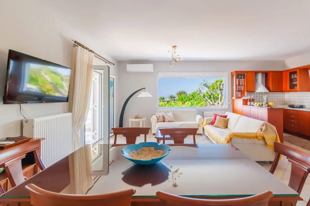 Villa Chrysalida, unspeakble views and privacy