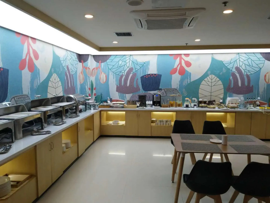 HanTing Hotel (Kaifeng Bao Gong Temple Xisi Night Market)