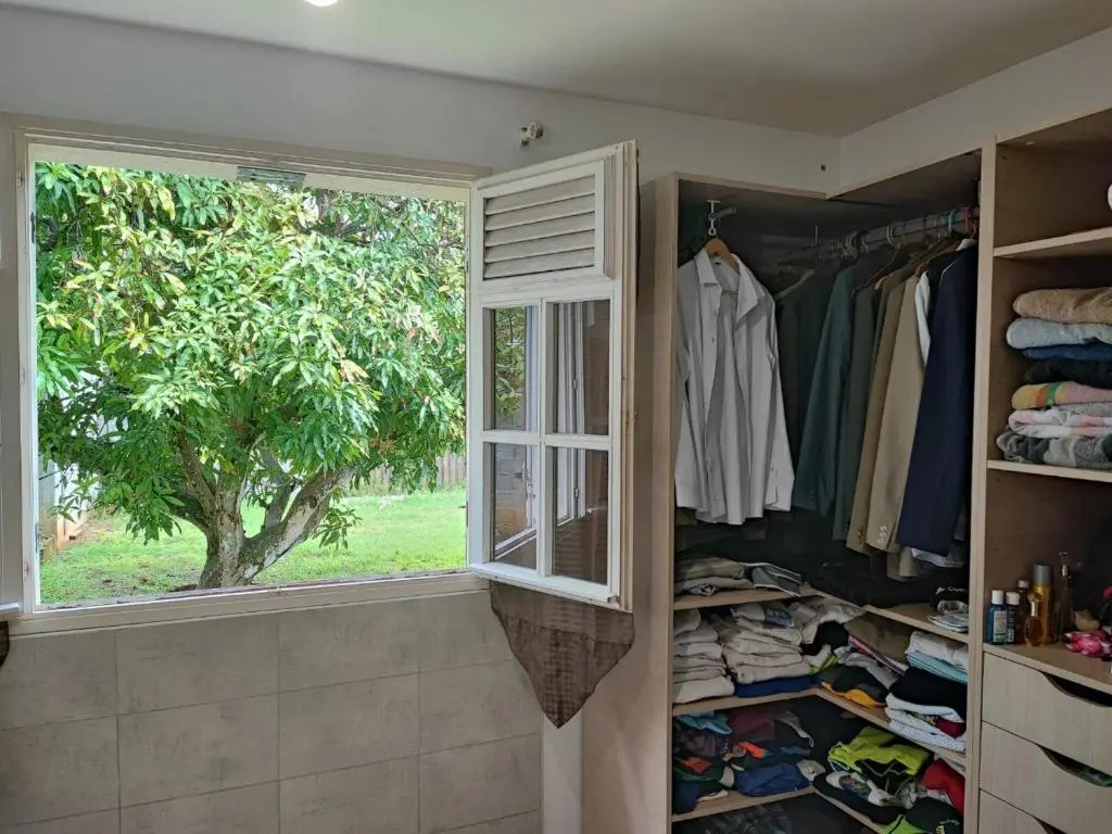 Stunning 3-Bed House in Baie Mahault