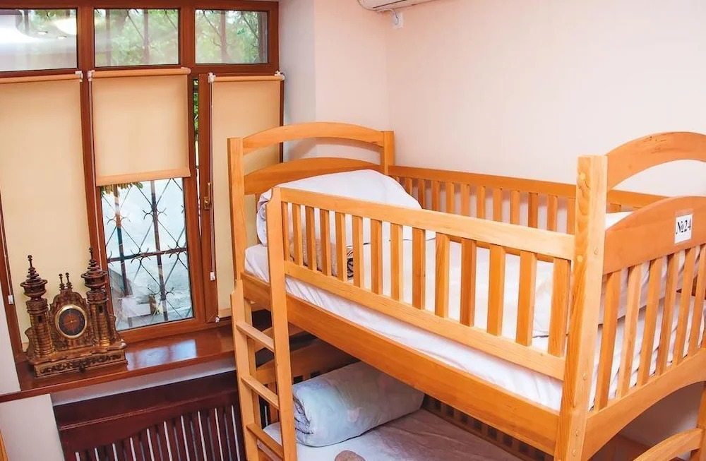 Globus Hostel