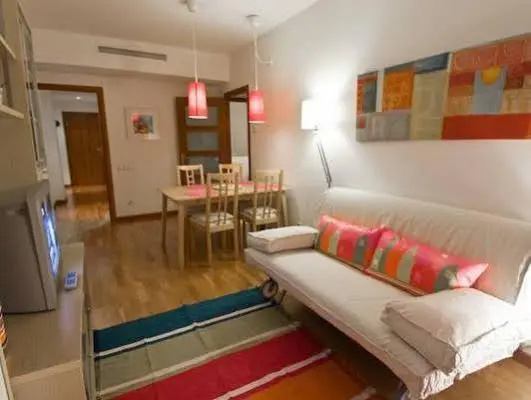 Villaroel Apartments