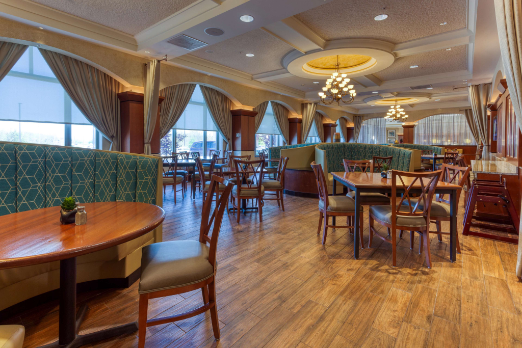 Drury Plaza Hotel St. Louis Chesterfield
