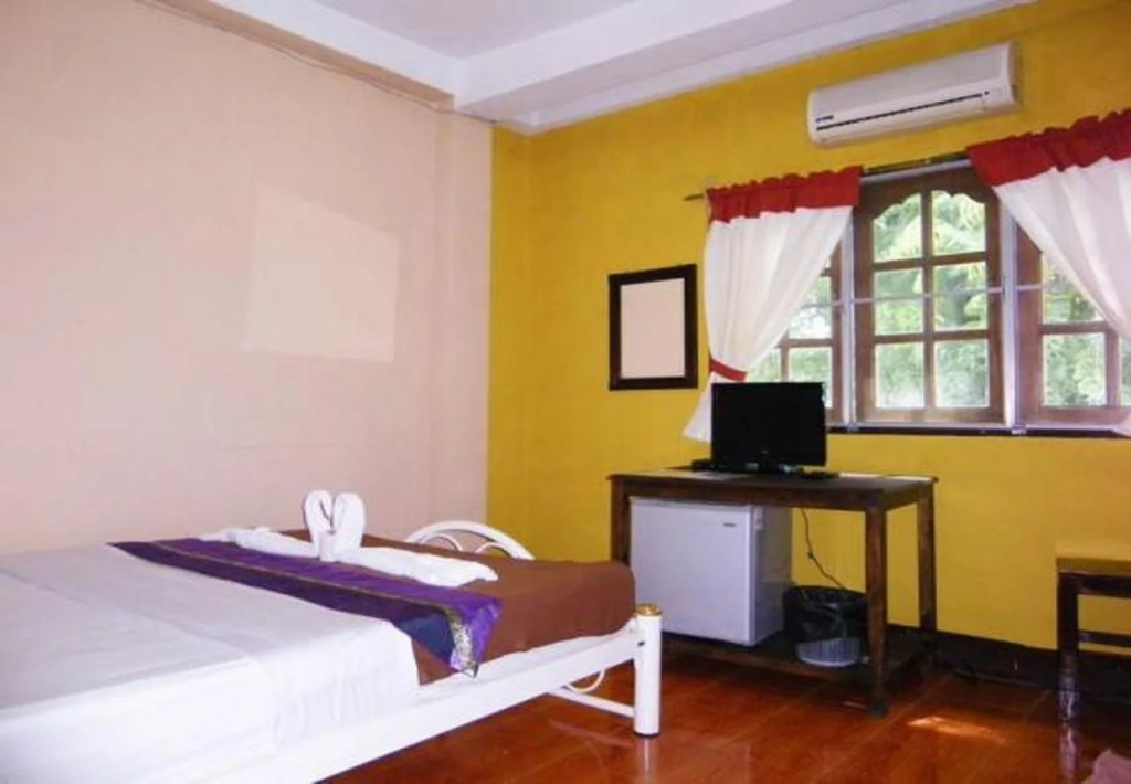 Nan Guesthouse