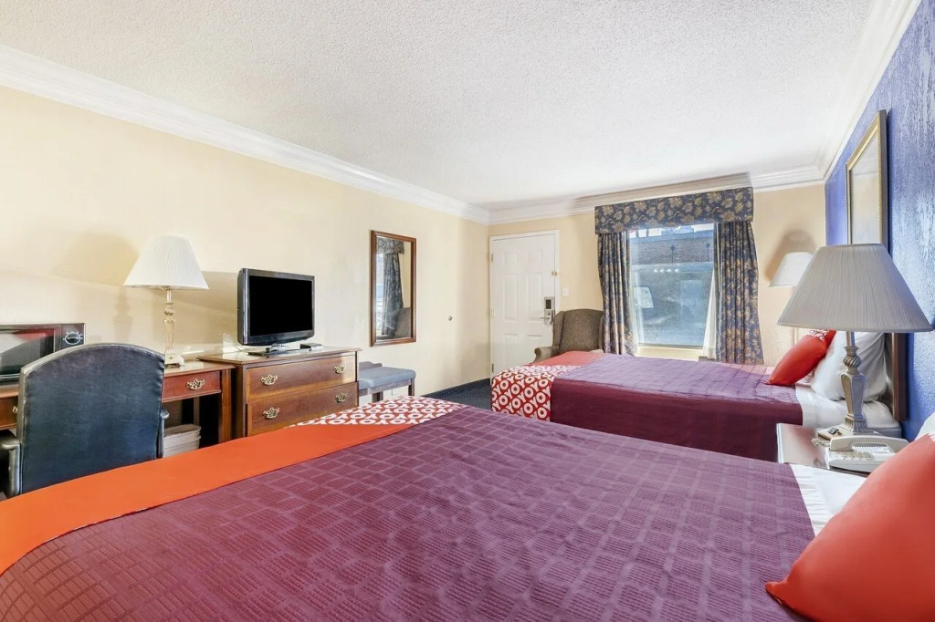 Rodeway Inn - Rome