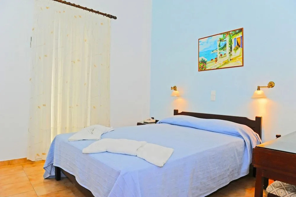 Tilemachos Rooms & Studios
