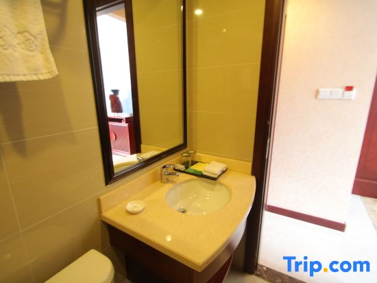 Shanghai Zihuan Business Hotel (Minhang Jiaotong University)
