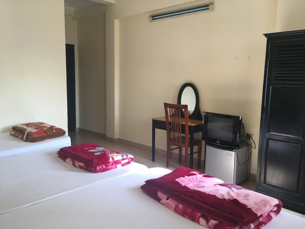 SPOT ON 924 Song Cam Hotel