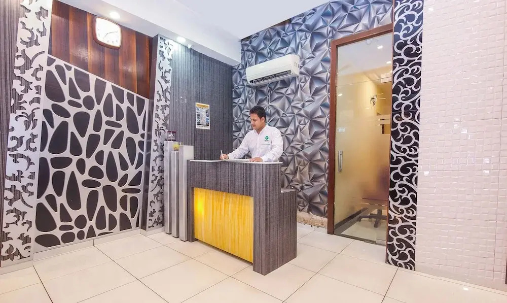 Hotel Palace Residency