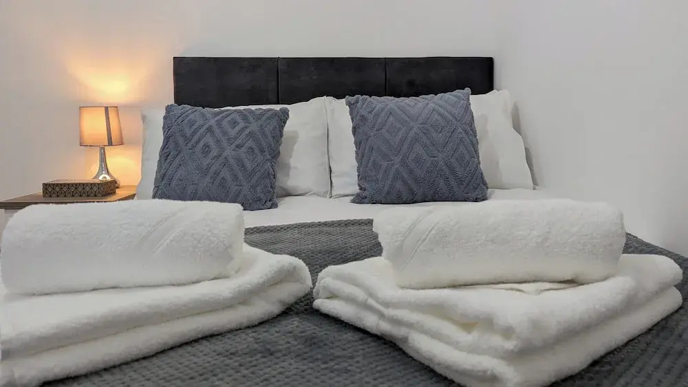 Modern House - 4 Bedrooms - FamilyFriendly