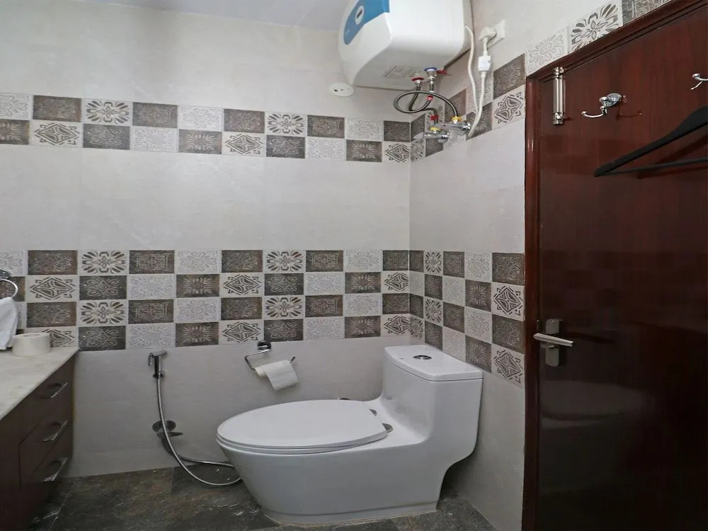 OYO 17035 Arkaya