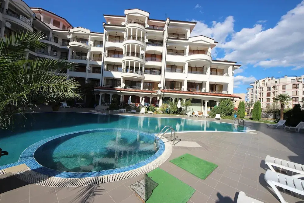 Menada Chateau Valon Apartments