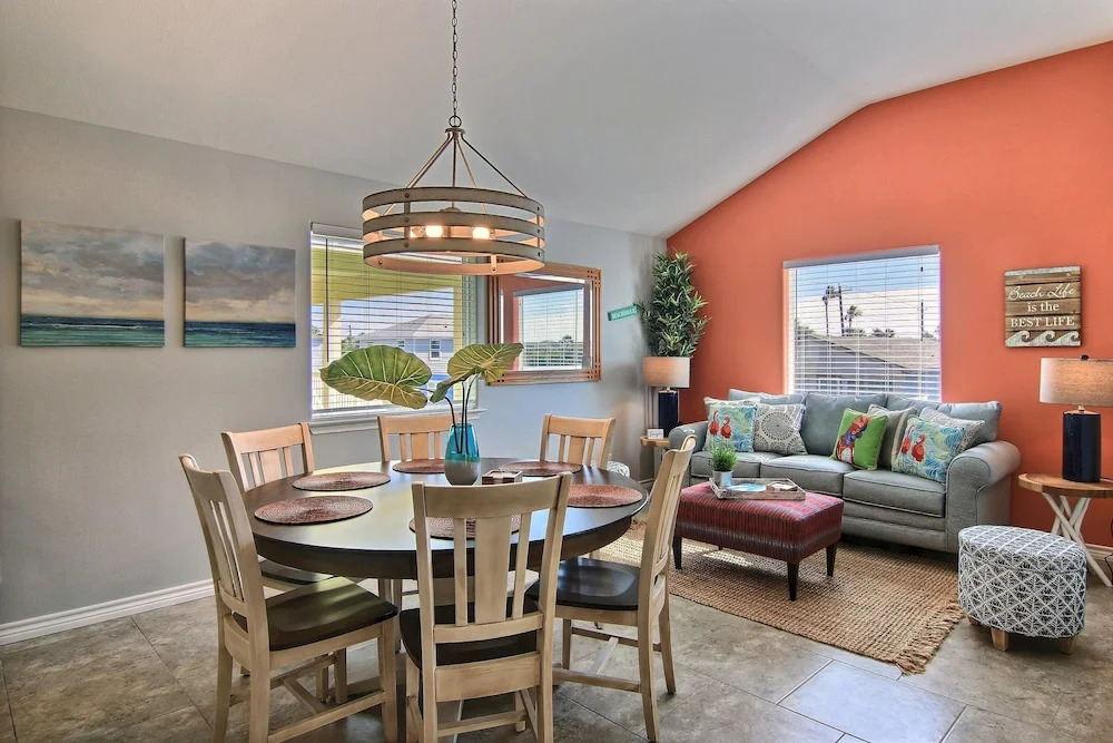 Seabbatical - 3 Br Home
