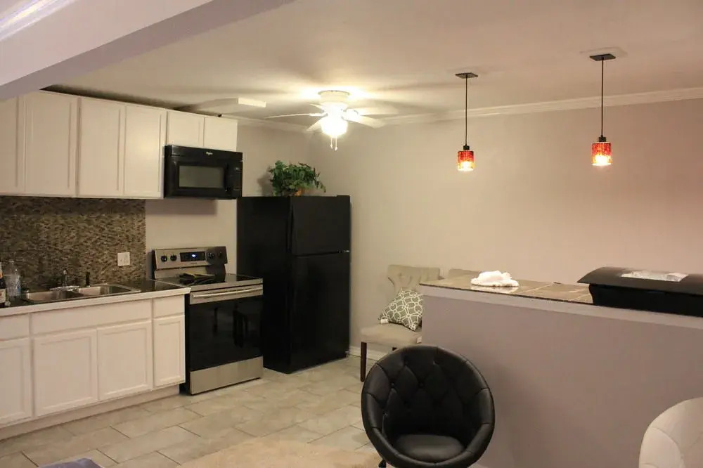 Brydan Suites