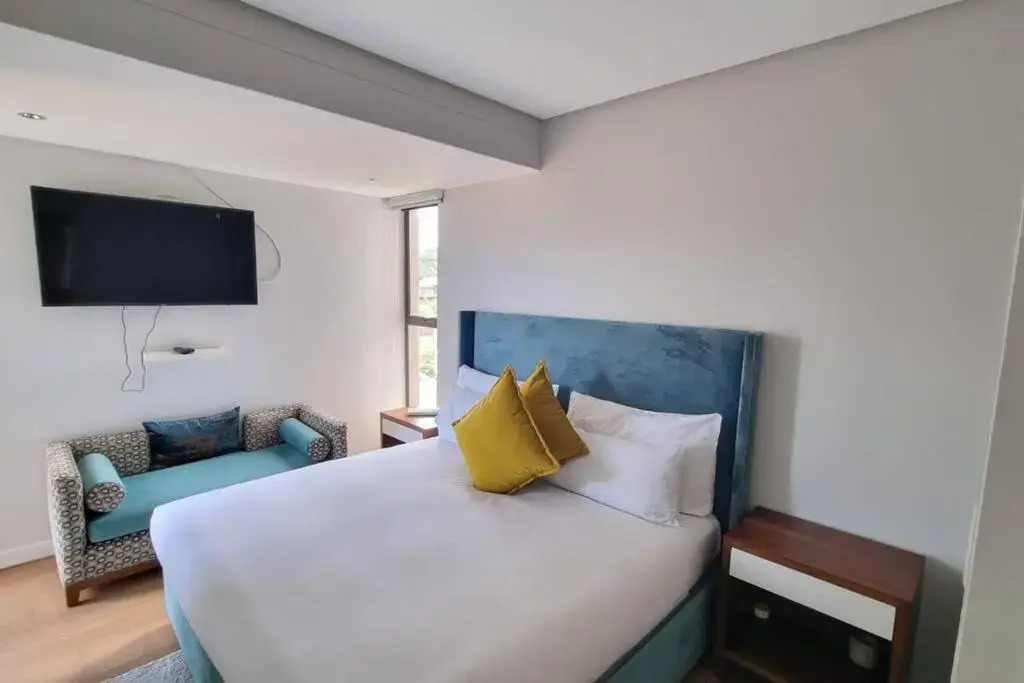 Sea Facing 4 Bedroom Holiday Home in Zimbali
