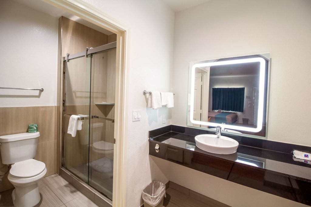 Motel 6-Houston, TX - North