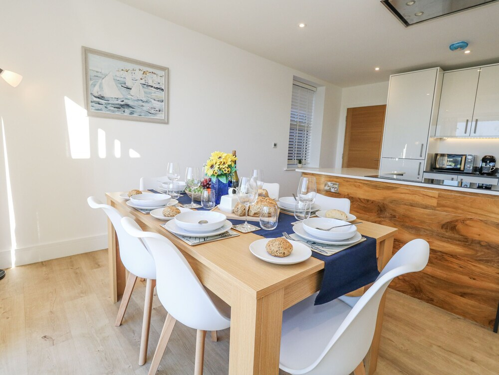 Sea Fern House - 36B