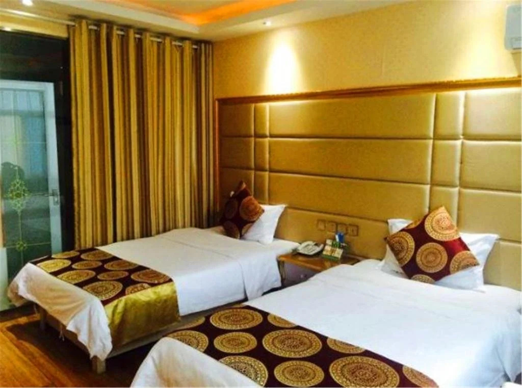 Jining Yanzhou Huangting Business Hotel