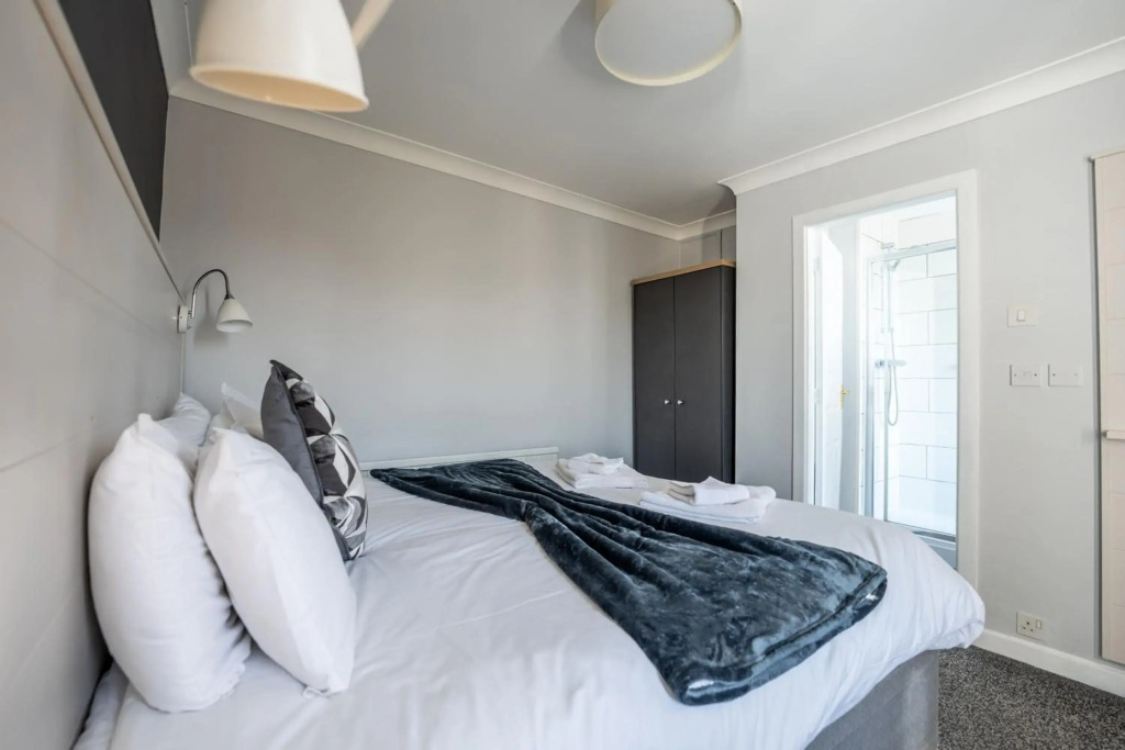 The Strathmore Hotel