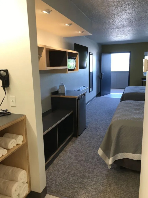 The Nest Hotel