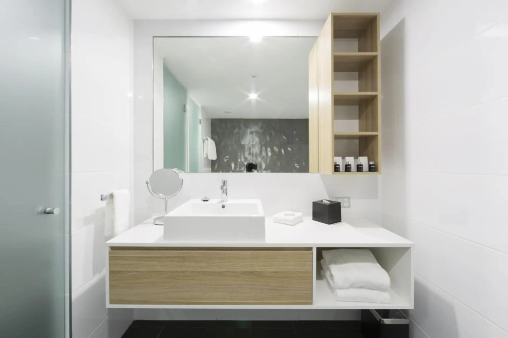 Avenue Hotel Canberra