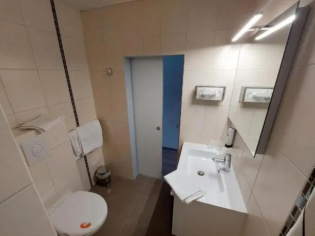 Hotel Dolphin