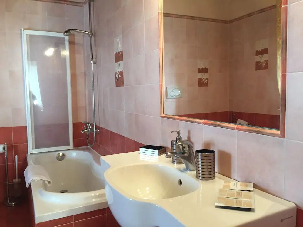 Antica Residenza Santa Chiara -City Center