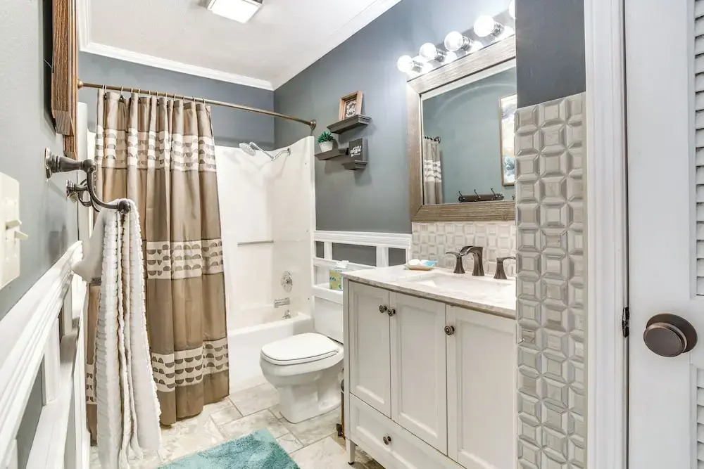 Branson Family Condo: Golf, Relax & Swim!
