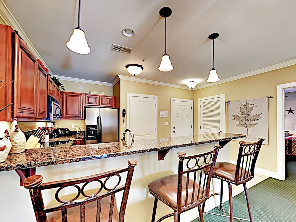 Bon Air #B3062 - 2 Br Condo