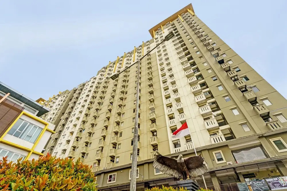 OYO Life  93030 Apartement Gateway Cicadas By Inpro