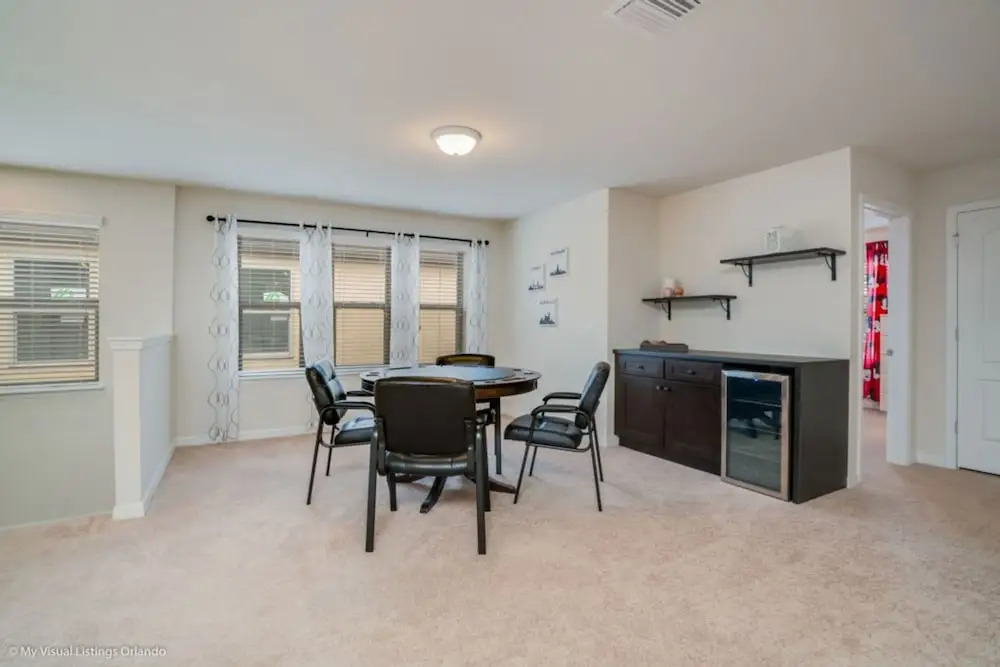Windsor at Westside 8852cor