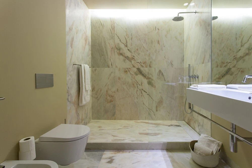 ALTIDO Elegant 1-bed flat, moments from the Cais do Sodré train station