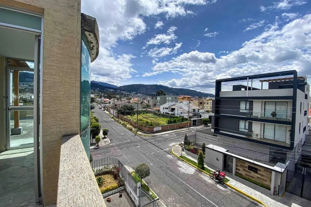 Hermoso Departamento Con Increibles Vistas Cumbaya