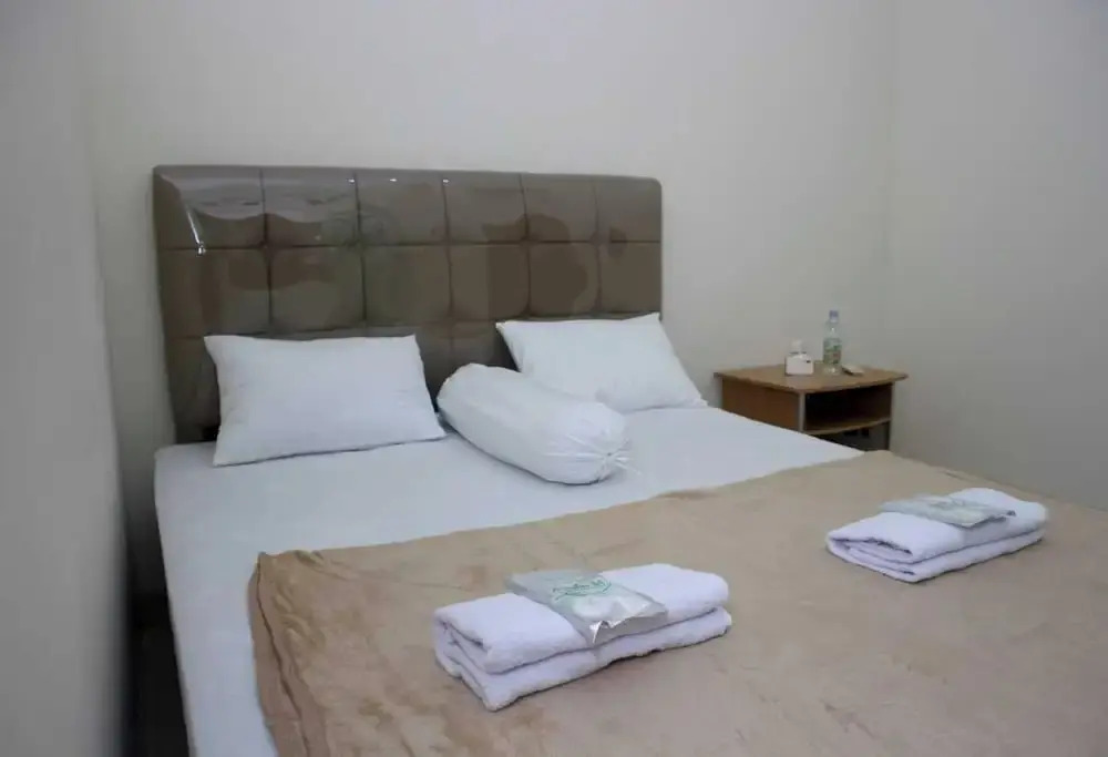 EXPRESS O 92106 Nayus Homestay Syariah