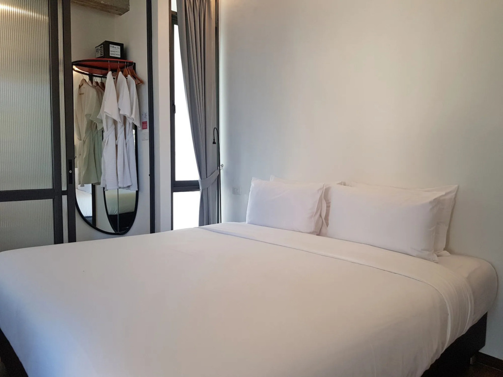 Wonderwall Hotel