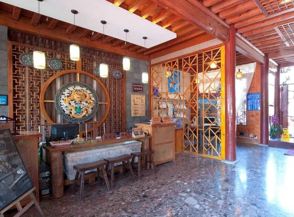 Lijiang Old Town Suiyue Stage Inn