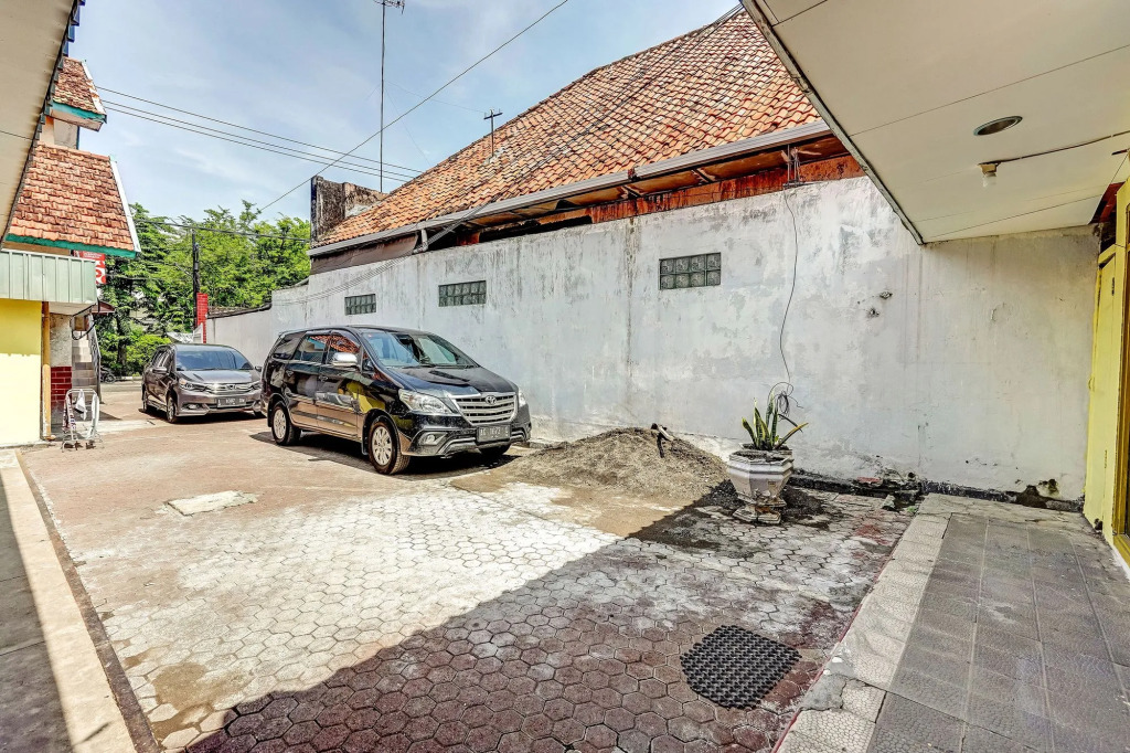 Hotel O Kalimantan Surabaya Syariah