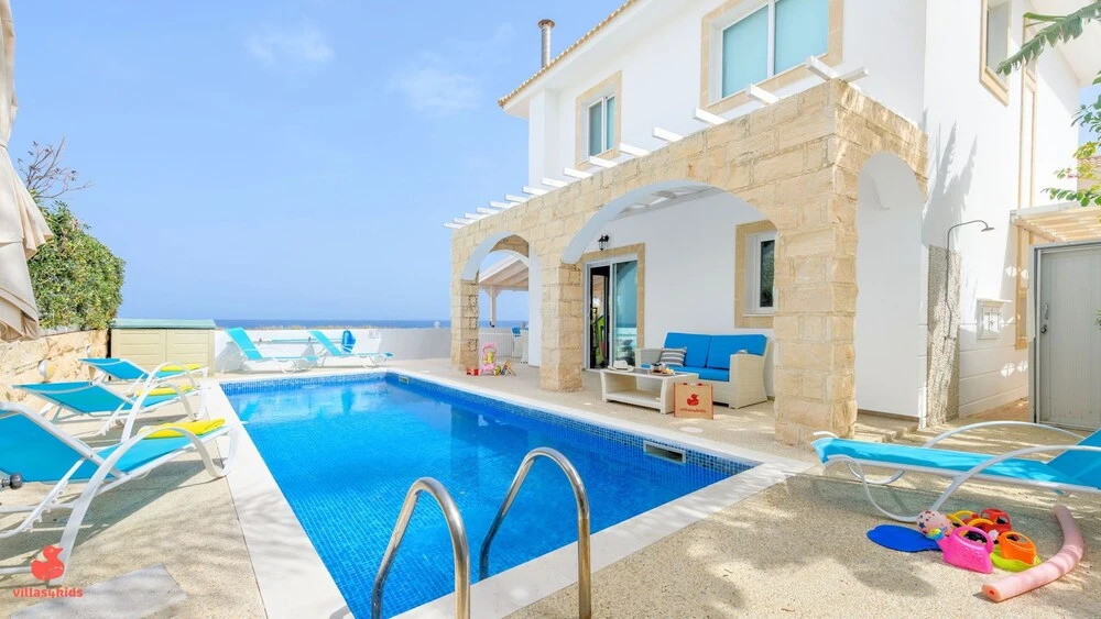 Villa Maria