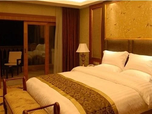 Chongqing Safari Park River & Holiday Hotel
