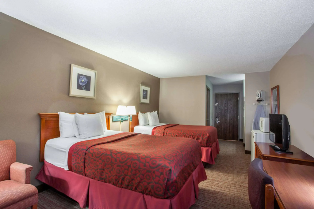 Red Roof Inn Martinsburg