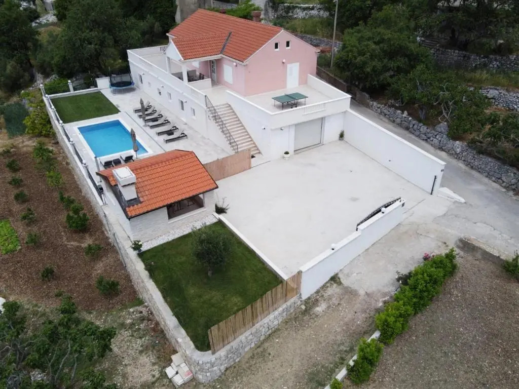 Villa Dragić