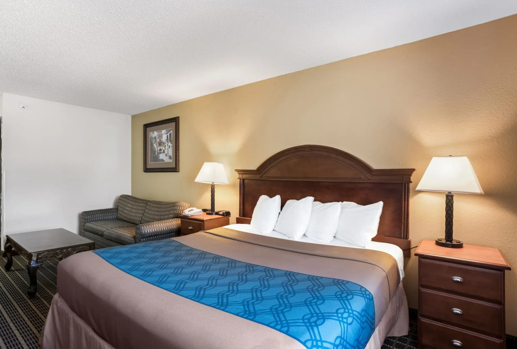 Rodeway Inn