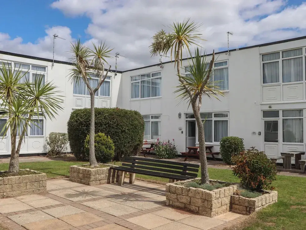 Dolphin Chalet