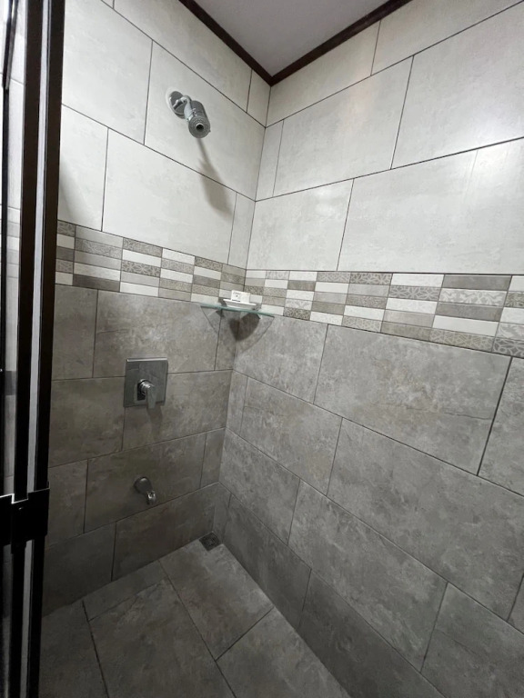 Fully Equipped and Furnished Apartment and Office
