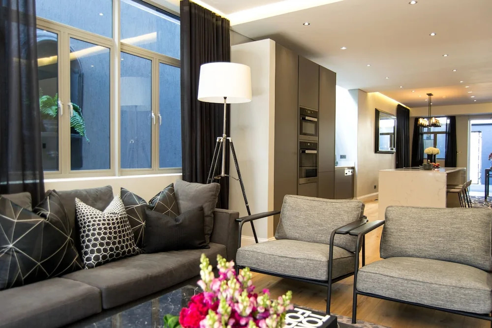 Seacliff Apartments