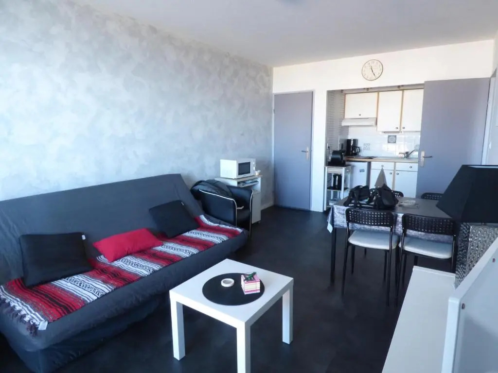 Appartement Saint-Gilles-Croix-de-Vie, 2 pièces, 4 personnes - FR-1-428-75