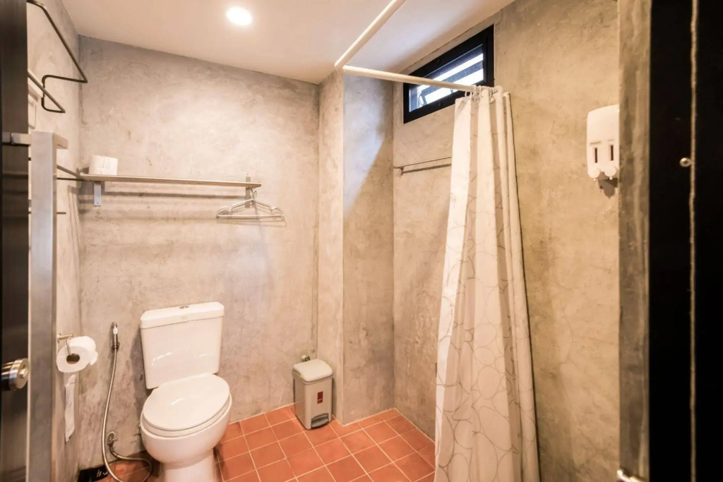 Plubpla Hostel