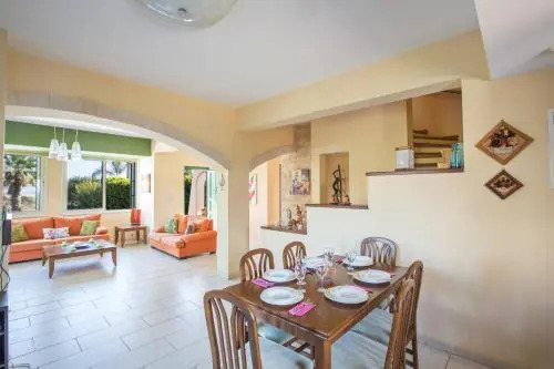 Villa Joy