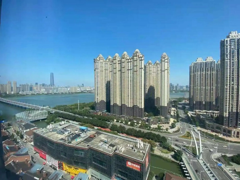 Rise Hotel Apartment (Chuhe Han Street Metro Station Provincial Museum)
